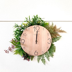 Crafb(クラフビー）｜アートフラワー＋壁掛け時計（アートリーフ（造花）＋木製壁掛け時計（電池付）） 1枚目の画像