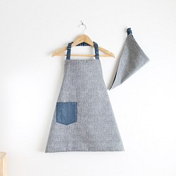 100 110 シンプルでカッコいいｎｙ柄の子供エプロン キッズエプロン 子供服 Kana Apron 通販 Creema クリーマ ハンドメイド 手作り クラフト作品の販売サイト