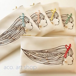 【aco.】再販 リボン刺繍＆パール 可憐なポーチ❁ 1枚目の画像