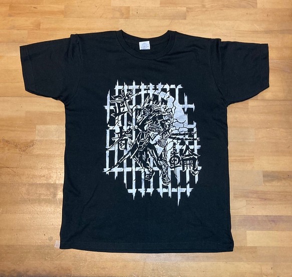 オリジナル和柄Tシャツ『武者輪カタナ』（ブラック）Mサイズ 1枚目の画像