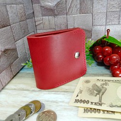 【シンプルウォレット】二つ折り財布　牛本革　オイルレザー　ワインレッド（赤）　手縫い 1枚目の画像