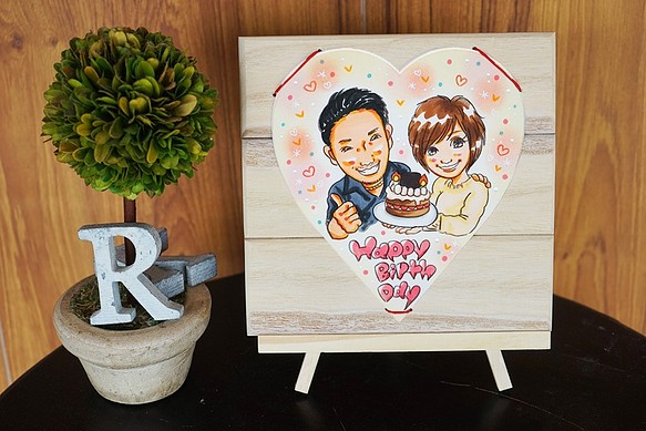 木製框架和桌子與可愛的心形漫畫彩色紙·2人寫♪小尺寸♪情人節也 第1張的照片