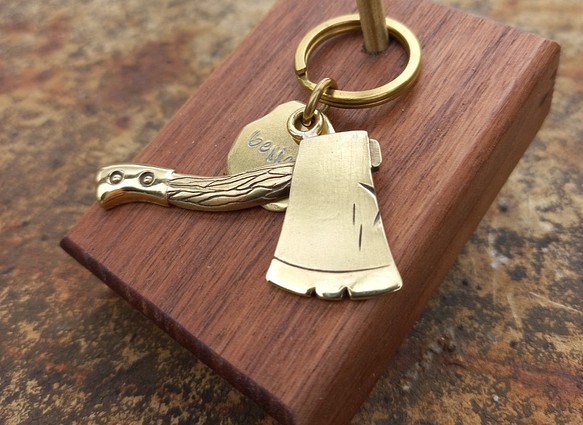黃銅 幸運斧頭鑰匙圈 寵物名牌掛飾 第1張的照片