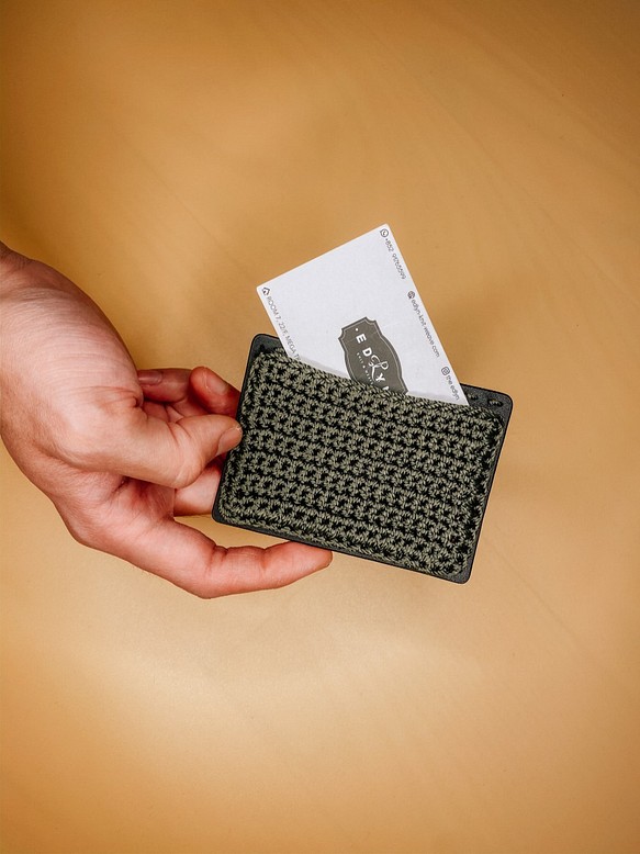 アクセサリー–カードホルダーは、ネームタグ、クレジットカード、スマートカードを保持するのに適しています。水平およびストレートスタ 1枚目の画像