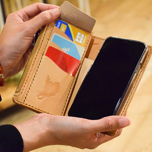 財布とスマホを一体化 Book Wallet ミニ財布 コンパクト財布 Grande Uomo 通販 Creema クリーマ ハンドメイド 手作り クラフト作品の販売サイト