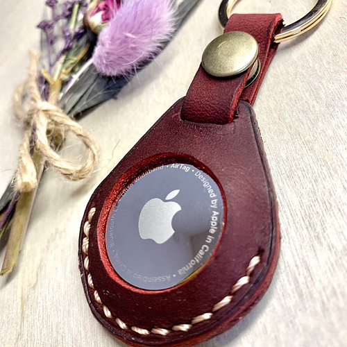 カワエアタグホルダー リンゴ 姫路レザー キャメル iPhoneケース 