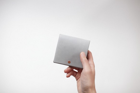 薄型財布　-ecke-エッケ　glau　グレイ　　牛革　タンニン鞣し 1枚目の画像