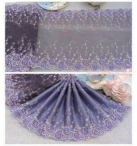 紫色 ゴージャス チュールレース 刺繍 薔薇 花 アンティーク レース マスクに 刺繍布 はぎれ ヴィンテージ ロココ 1枚目の画像