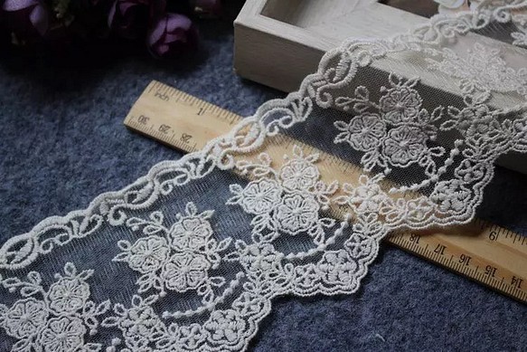 白刺繍 レース 花 アンティーク 結婚式 ハンドメイド素材 ブライダルレース ブラウス襟 リメイク 手芸 洋裁 パーツ