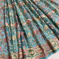 インド刺繍布 ドゥパタ ターコイズブルー 青 花 ボタニカル チュールレース アジアン エスニック ストール スカート 1枚目の画像