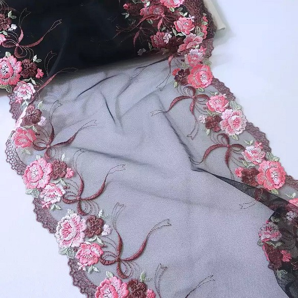 黒 ブラック 刺繍チュールレース 薔薇 ピンク 刺繍リボン 手芸 ハンドメイド ロココ ヴィンテージ レトロ ブライス
