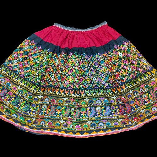 インド刺繍スカート ヴィンテージ 古布 アジアン エスニック ミラー