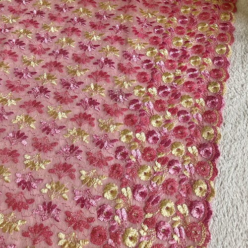 インド刺繍布 刺繍レース チュール ドレス ストール はぎれ ピンク 