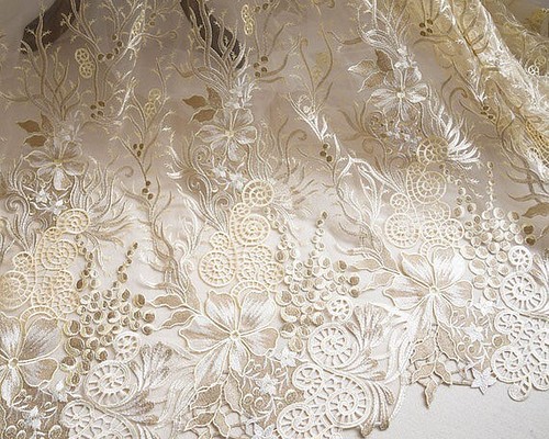 刺繍チュール 白レース 花刺繍 アンティーク ヴィンテージ 結婚式 ワンピース 生地 布 衣装 ウェディングドレス 金