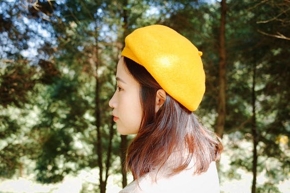 草木染めのベレー帽－金糸雀色 1枚目の画像