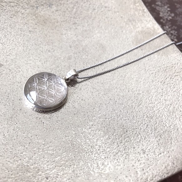 シードオブライフ　ロッククリスタル水晶　ペンダントトップ　高波動  ネックレス 1枚目の画像