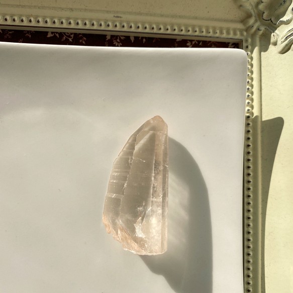 ピンクレムリアンシードクォーツ ② ポイント　家のお守り 水晶 ポイント　天然石 1枚目の画像