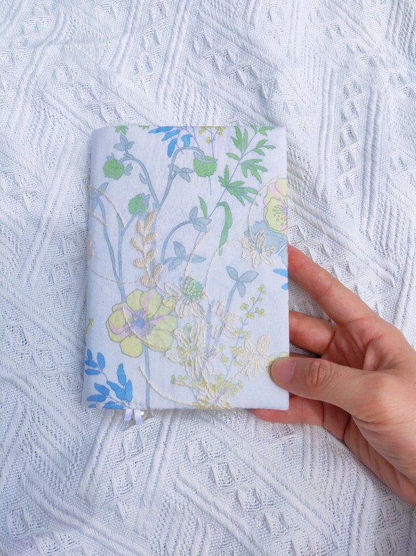 刺繡手作りオリジナルハンドアカウントブックカバーノートブックカバーフランスの新鮮な日記A6 / A5 / WEEKS 1枚目の画像