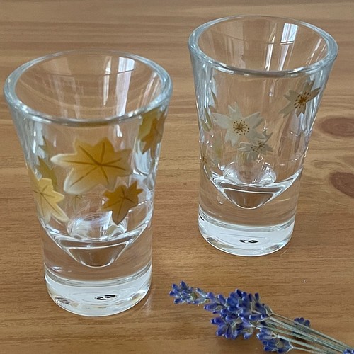 春秋 蒔絵ポリカーボネート製ショットグラス 日本酒グラス ペア グラス カップ 酒器 空姫 通販 Creema クリーマ ハンドメイド 手作り クラフト作品の販売サイト