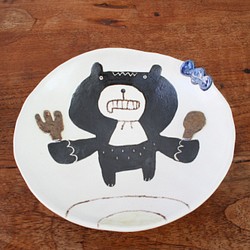 腹ペコクマの浅鉢 1枚目の画像