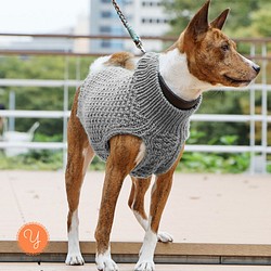 【新作】冬物セーター ハンドメイド jerry スチールグレー 犬服 ペット服 手編み dogwear 1枚目の画像