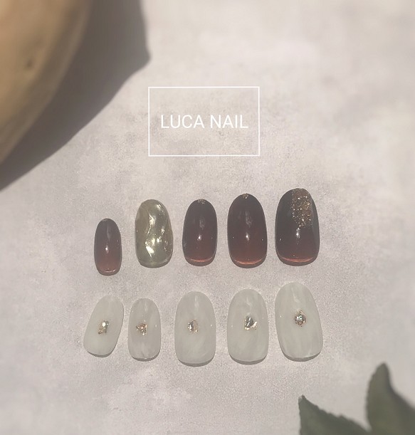 ブラウンゴールドネイル ニュアンスネイル ホワイトゴールド 夏ネイル ネイルチップ ネイルシール Luca Nail 通販 Creema クリーマ ハンドメイド 手作り クラフト作品の販売サイト