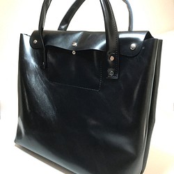 本革トートバッグ  大 黒　底板 鋲付き 自立タイプ　Black leather tote bag self stand 1枚目の画像