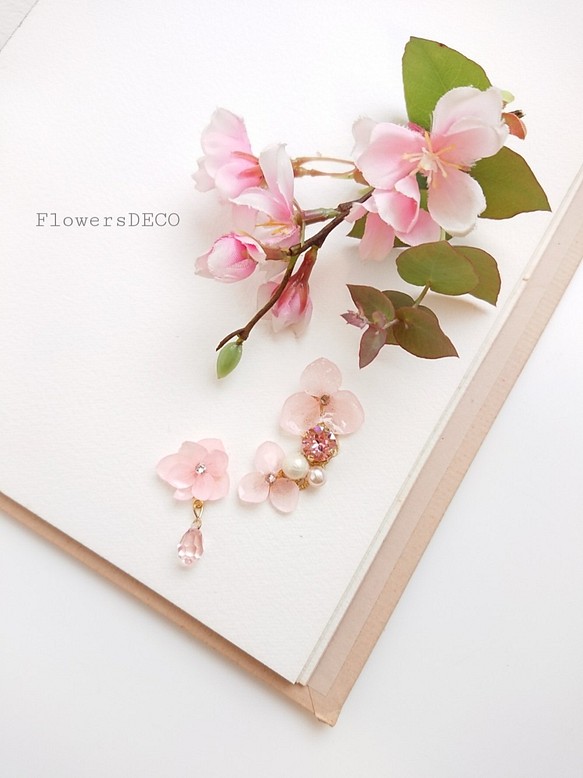 繡球花Hirari櫻花色[耳朵袖口和耳環，零件可以更改]櫻花滴 第1張的照片
