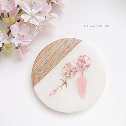 燕子和花櫻桃色[耳環零件可更換] 2way 第1張的照片