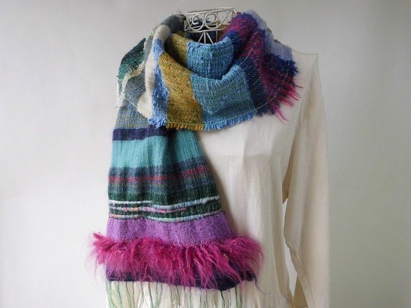 手織り(日本の冬)多色織りを楽しむ・ウール・カシミヤ・ロングストール 1枚目の画像