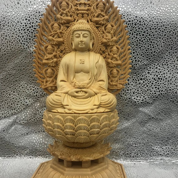 極上品 釈迦牟尼 木彫仏像 仏教工芸品 精密彫刻 職人手作り 招財開運