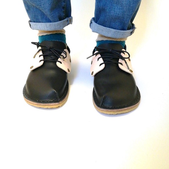 手縫いで作った着せ替え靴 セット ブラック オフホワイト シューズ 靴 Salida Shoemaker 通販 Creema クリーマ ハンドメイド 手作り クラフト作品の販売サイト