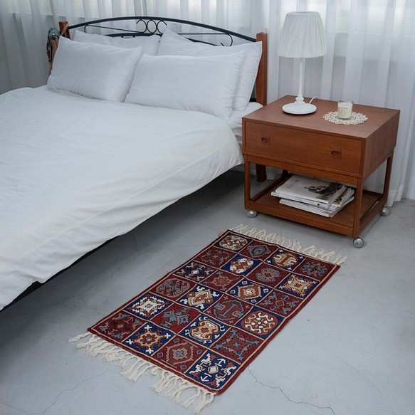喀什米爾 羊毛手工編織 圖騰地毯 小款 － 魔術方塊 第1張的照片