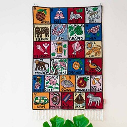 喀什米爾 羊毛編織 圖騰掛毯 － ABC動物字母毯 彩色 第1張的照片
