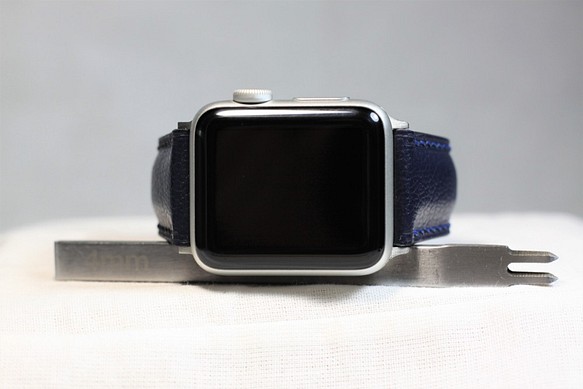 高級羊革使用Apple Watch　38・40・42・44㎜用レザーベルト　腕時計ベルト　バンド　B23D　総手縫い製作 1枚目の画像