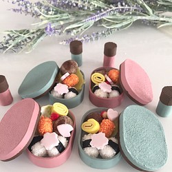 ピクニックのお弁当箱 水筒セット ミニチュア容器 作り方 ハンドメイドキット 樹脂粘土でつくる 1 6ドール撮影小物 キット Petit Cafe プチカフェ 通販 Creema クリーマ ハンドメイド 手作り クラフト作品の販売サイト