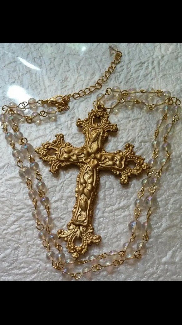 ✨十字架とアクアクリスタル✨ネックレス 1枚目の画像