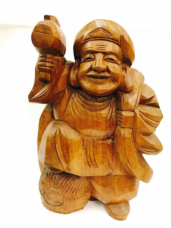 手工雕刻的“大國薩摩” 第1張的照片