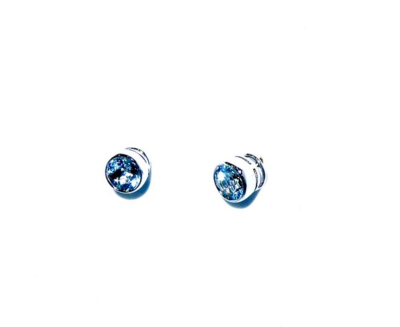 海藍寶耳環(耳針) 第1張的照片