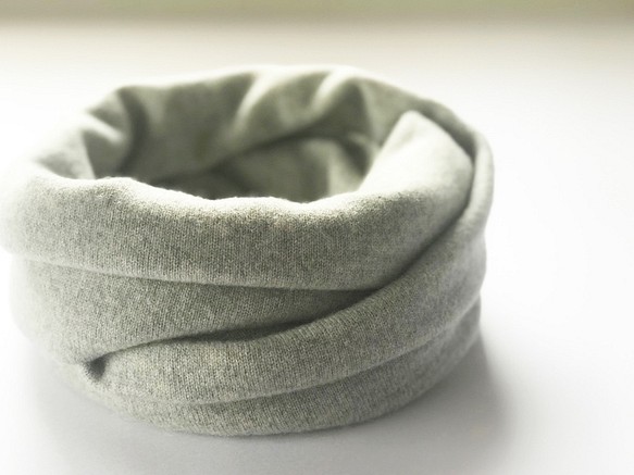 蓬鬆純羊絨圍巾L /灰色 第1張的照片