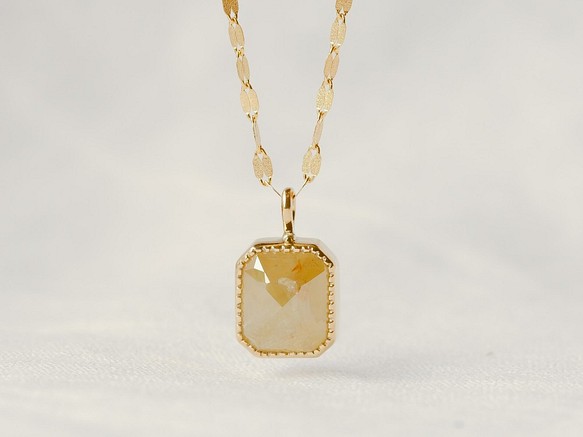 Tan Beige Diamond Necklace 1枚目の画像