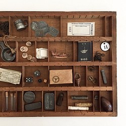 Sale! 古い活版トレイ　古い木箱　壁掛け　収納ボックス　カリグラフィ 文具 暮らしの道具 1枚目の画像
