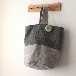亞麻羊毛水桶包和胸針套裝“D” 第1張的照片