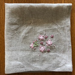 【受注製作】刺繍の大判ハンカチハンカチ☆さくら 1枚目の画像