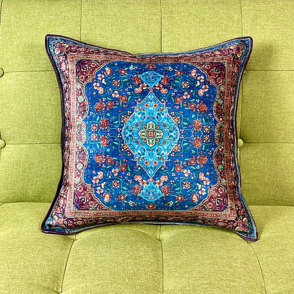 “高級感たっぷり‼︎”トルコ　シュニール織ペルシャ絨毯柄ターコイズブルーメダリオンのクッションカバー 1枚目の画像