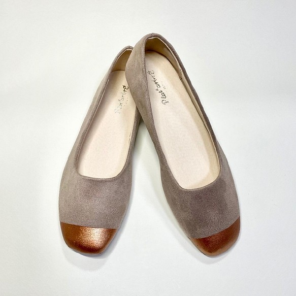 “再次上架更新”Rakuchin Petanko！雙色芭蕾舞鞋（灰米色×古銅色）23.0cm/23.5cm 第1張的照片