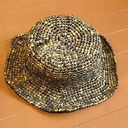 《送料無料》エコアンダリア手編み帽子 1枚目の画像