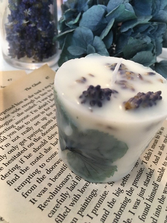 ＊ new"soy aroma　candle”lavender”Ｂ-ｔｙｐｅ 1枚目の画像