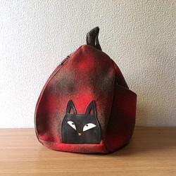 黒猫ワンショルダー【赤小】 1枚目の画像