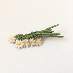 花かんむりヘアクリップ（ひなぎく） 1枚目の画像